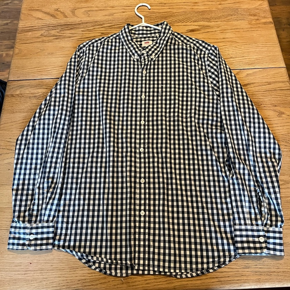 Men’s Levi Button Down Shirt XXL